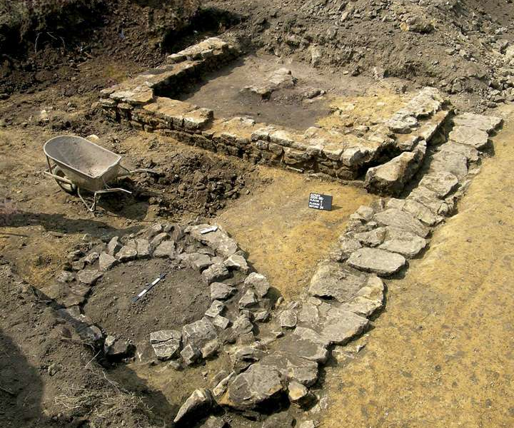 Archaeological digging at Altrier 